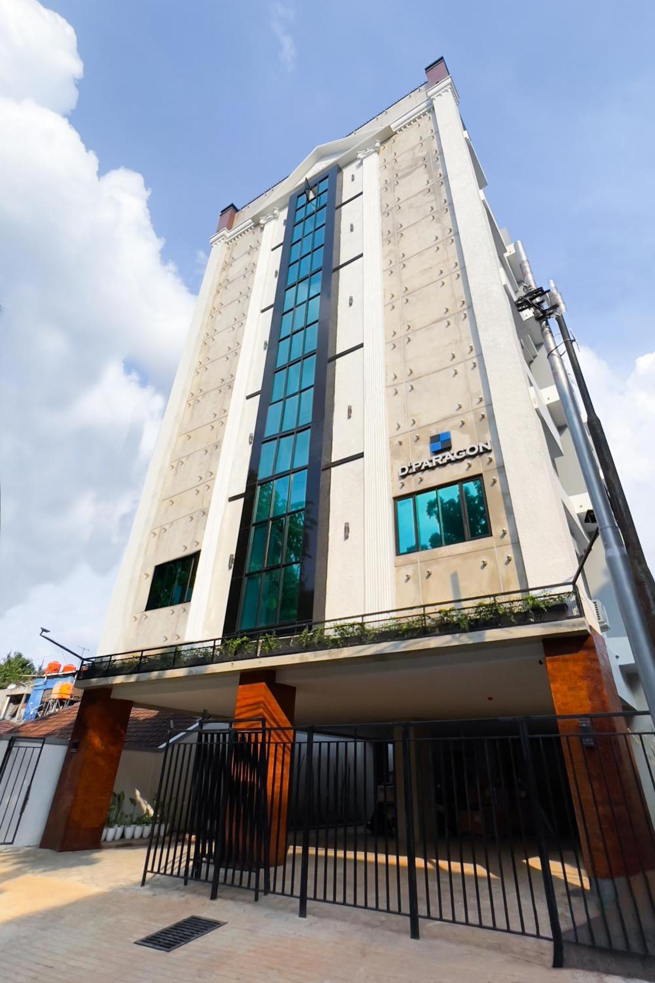 Dparagon Senopati Jakarta Exterior photo